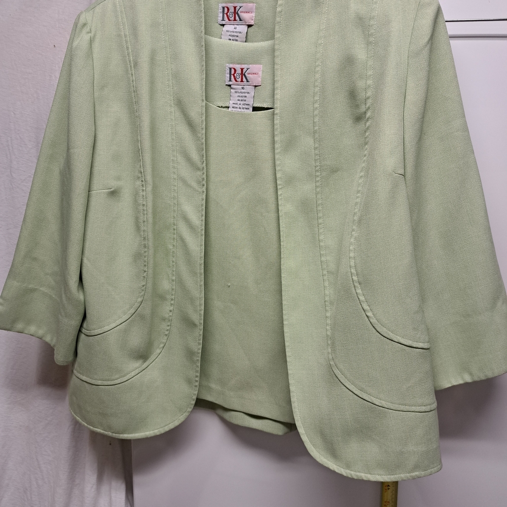 R&K Women's Light Green Open Front Jacket With Tank